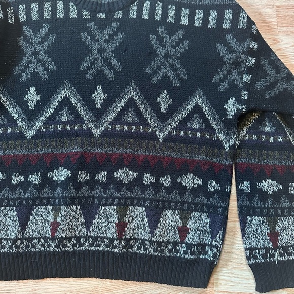 Expressions Black and Gray Crewneck Sweater with Nordic Patterns Size Large - Picture 3 of 8